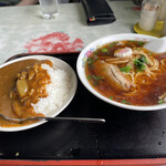 風来軒 - 料理写真:ラーメン、半半カレー