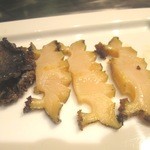 ニューオークラ - お次は、アワビちゃん！柔らかい～♪