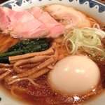 ガンコンヌードル - ガンコンラーメン(全部のせ) 880円