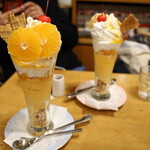 ヴァンヴェール珈琲 - みかんパフェ(700円)
