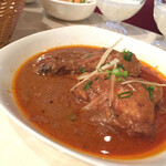 タージマハル - 逆襲のTaj
                                攻撃的フルボディニハリ
                                酸味がいい！
                                レモンと青チリも付きます(^~^)b