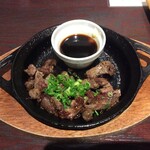 とりあえず吾平 - ミスジ肉の牛すじ