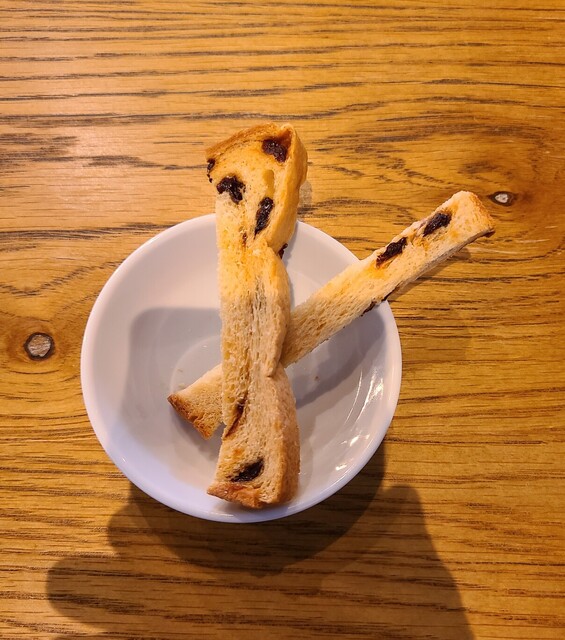 『パンとシャンパン♪』by ワイン飲み Toaster Bread Cafe&Champagne Bar （トースター ブレッド カフェ