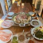 タイ料理 石ニ花サク 六本木 - テラス席