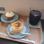 カフェコルテ - キャロットケーキ、お芋のクレームブリュレ、アイスコーヒー