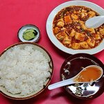 みやぎ中華 - マーボ豆腐ライス