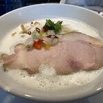 ヌードルズキッチン ガナーズ - 貝出汁汐白湯そば