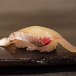 すし大 - シマアジ