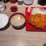 とんかつ檍のカレー屋 いっぺこっぺ - こんなメンツ