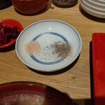 とんかつ檍のカレー屋 いっぺこっぺ - こんな塩です