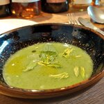 プルピエ - 里芋とほうれん草のスープ