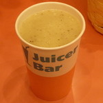 Juicer Bar - キーウィとりんごジュース　通常サイズ　税込２００円