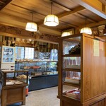 亀屋佐吉 - 店内