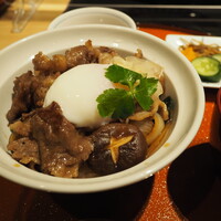 すき焼 藤尾 - すき焼丼　2,000円