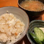 めしの助 - 〆の鯛めし。