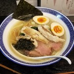 塩そば専門店 桑ばら - 小鯛の揚げ潮そば