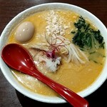 エアーストリーム  - 味噌ラーメン(並、大盛) 880円+味玉120円