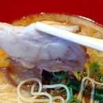 Dentou Kumamoto Tonkotsu Den - チャーシュー