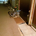 ビストロオカジ - 目印の自転車