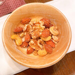 ビストロオカジ - ナッツ