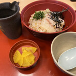 ジョイフル - 愛媛県産　真鯛の丼　鯛茶漬け用出汁付き