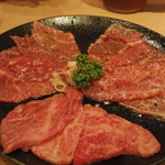 焼肉問屋 牛蔵 - 