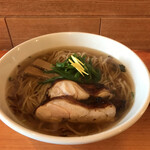 Ramen Toriyoshi - 醤油ラーメン