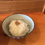 Ramen Toriyoshi - サービスのご飯