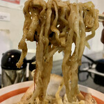 らー麺　Do・Ni・Bo - ちぢれ太麺をリフトUP⤴️