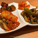 YAKINIKU BON'S - キムチ盛り合わせ