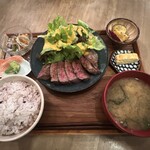 ニシクボ食堂 - 