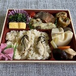 どんたく - 牡蠣の炊き込みご飯弁当