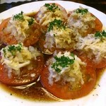 ボローニア - ホタテマヨのせトマトサラダ