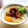 Menno Shou Tsurumaru Udon - うま辛肉玉うどん（税込640円）