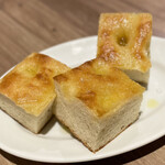 タベルナ・バルボーネ - フォッカッチャ