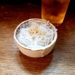 串カツ はな - おでん 糸こんにゃく 120円