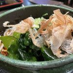 Mendokoro Yukinoya - 蕎麦コロはワカメとかつ節がいい。