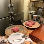 とんかつ けい太 - フィレ準備