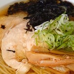 味噌三礎 - 醤油ラーメン