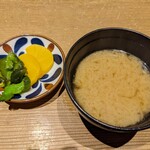 Atorie - お新香＆味噌汁（しじみ）