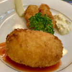 コックドール - カニクリームコロッケとカキフライ