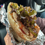 薪焼きピッツァ パッシオーネ - ボリュームたっぷりで美味しい