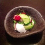 喜和美家 - H25.05　蛸と胡瓜の土佐酢和え（ミニトマトのせ）