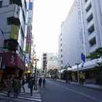 Shibuya Yakiniku Kongouen - お店のビルから西側を見ると、奥にはあの高級住宅街の松濤地区があります。