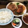 宝来 - 豚しょうが焼きと鶏唐揚げの定食