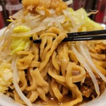 豚らーめん ミドリカワ - ピロピロワシワシ麺