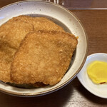 とんかつ太郎 - 4枚カツ丼　¥990
