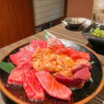 炭焼肉 石田屋。 - 