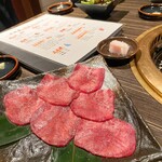 Sumiyakiniku Ishidaya - 