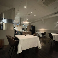 Installation Table ENSO L'asymetrie du calme - 